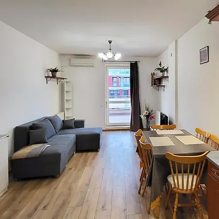 Calm Premium Apartment, Terrace & Garage Budapešť