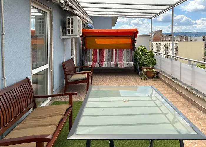 Appartamento Calm Premium Apartment, Terrace & Garage Budapest