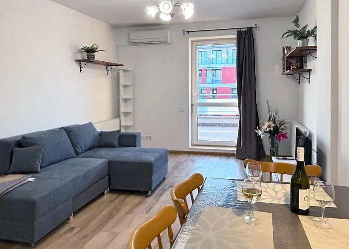 Apartmán Calm Premium Apartment, Terrace & Garage *