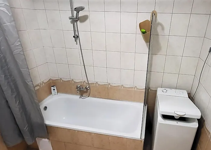 דירה Calm Premium Apartment, Terrace & Garage בודפשט