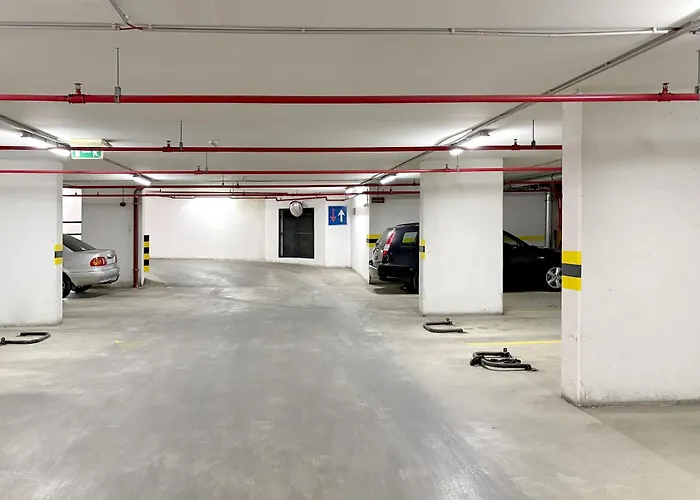 דירה Calm Premium Apartment, Terrace & Garage בודפשט